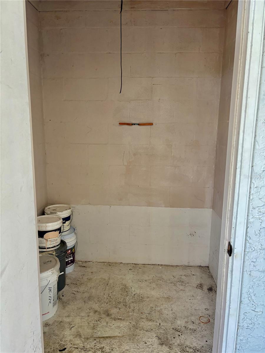 LEMON TREE CONDO SEC 06 CANYON - Residential