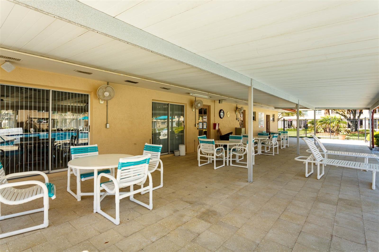 WINSTON PARK NORTHEAST - Residential