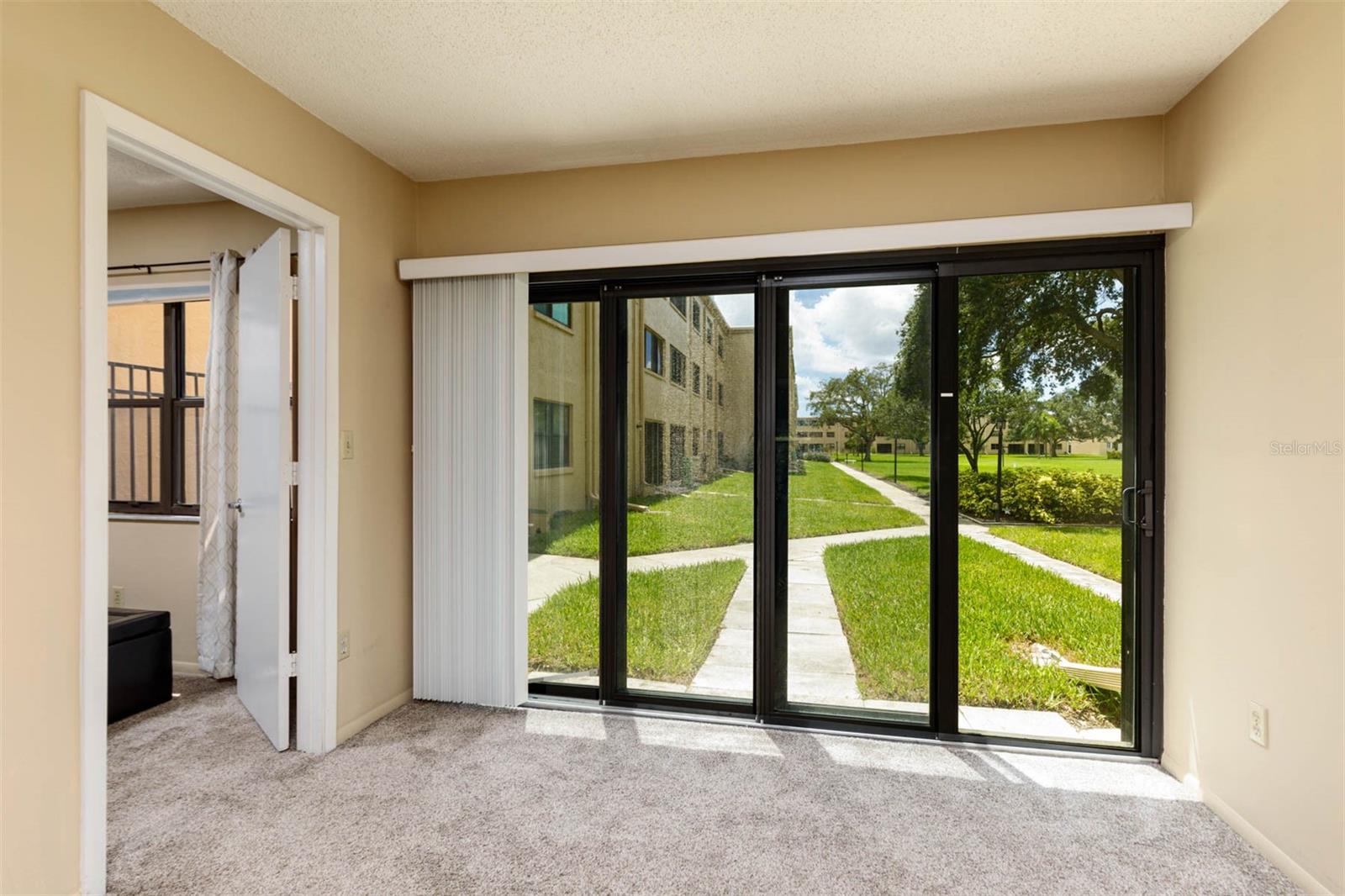 WINSTON PARK NORTHEAST - Residential