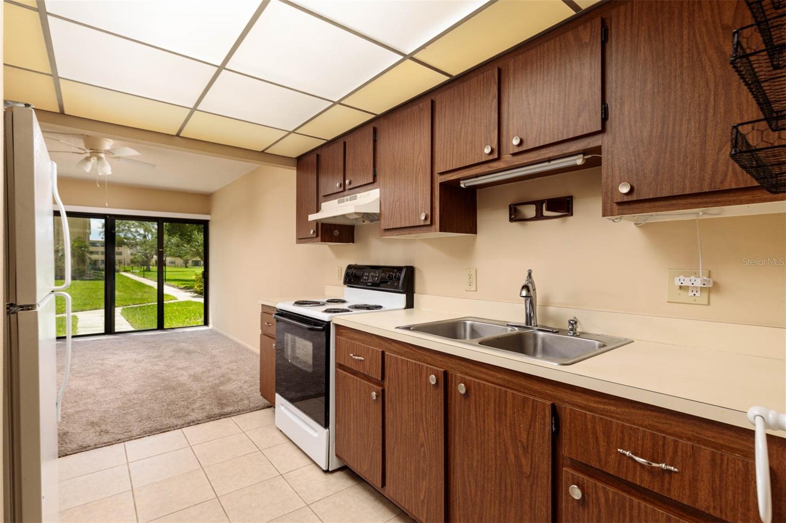 WINSTON PARK NORTHEAST - Residential