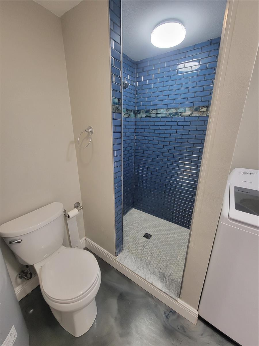 BEACON SQUARE - Residential