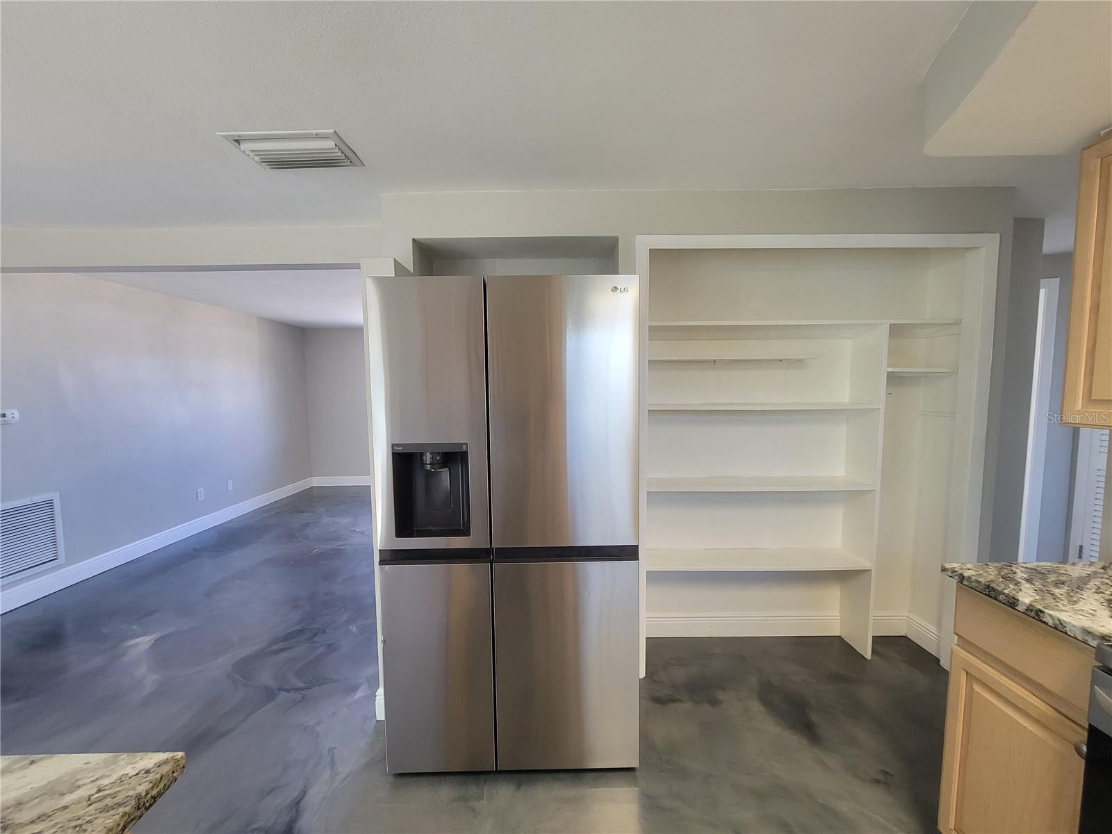 BEACON SQUARE - Residential