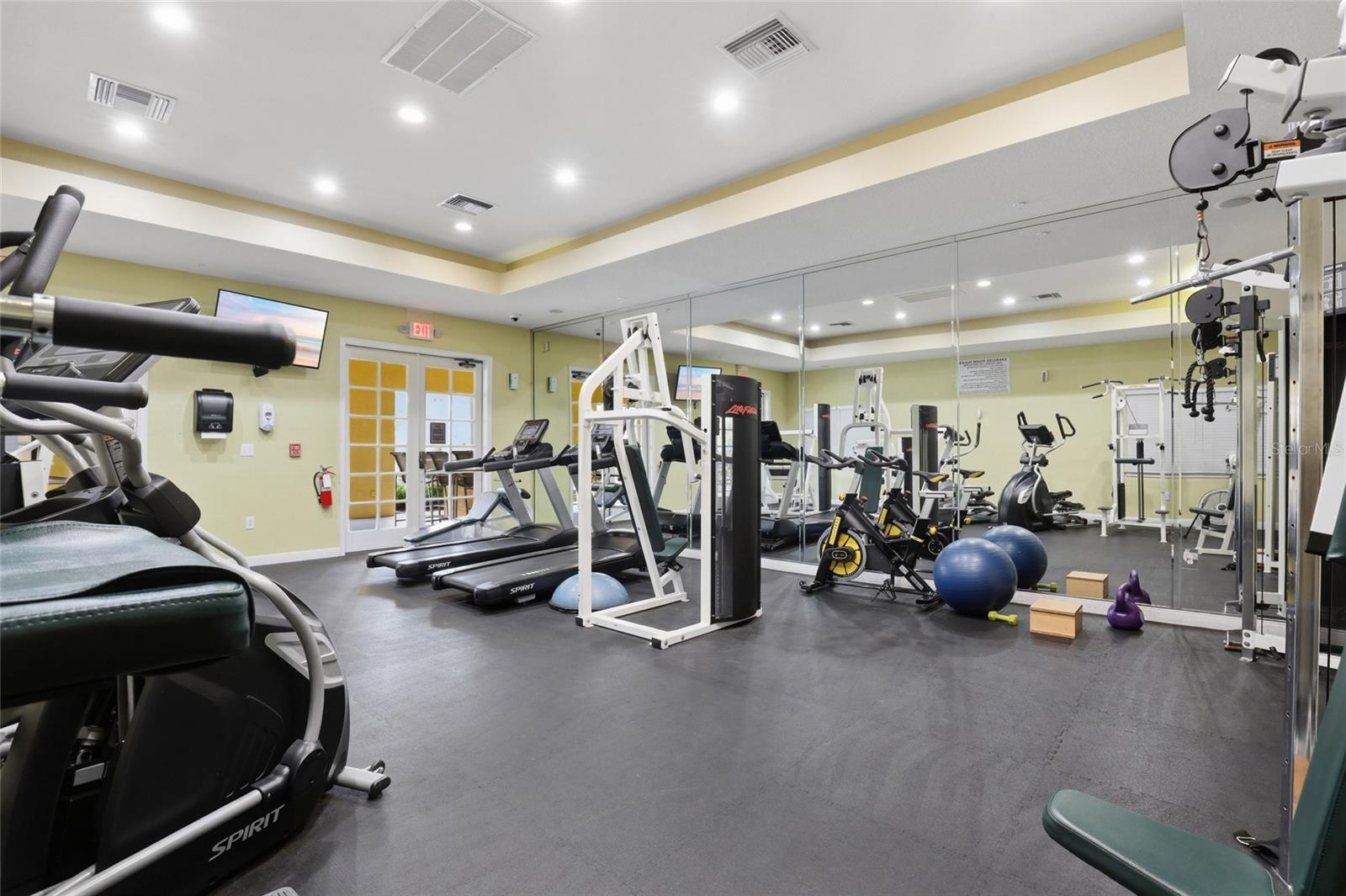 LAS PALMAS OF SARASOTA - Residential