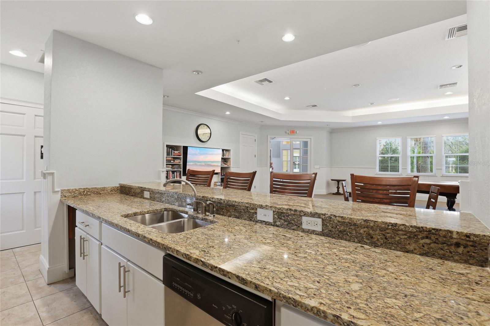 LAS PALMAS OF SARASOTA - Residential