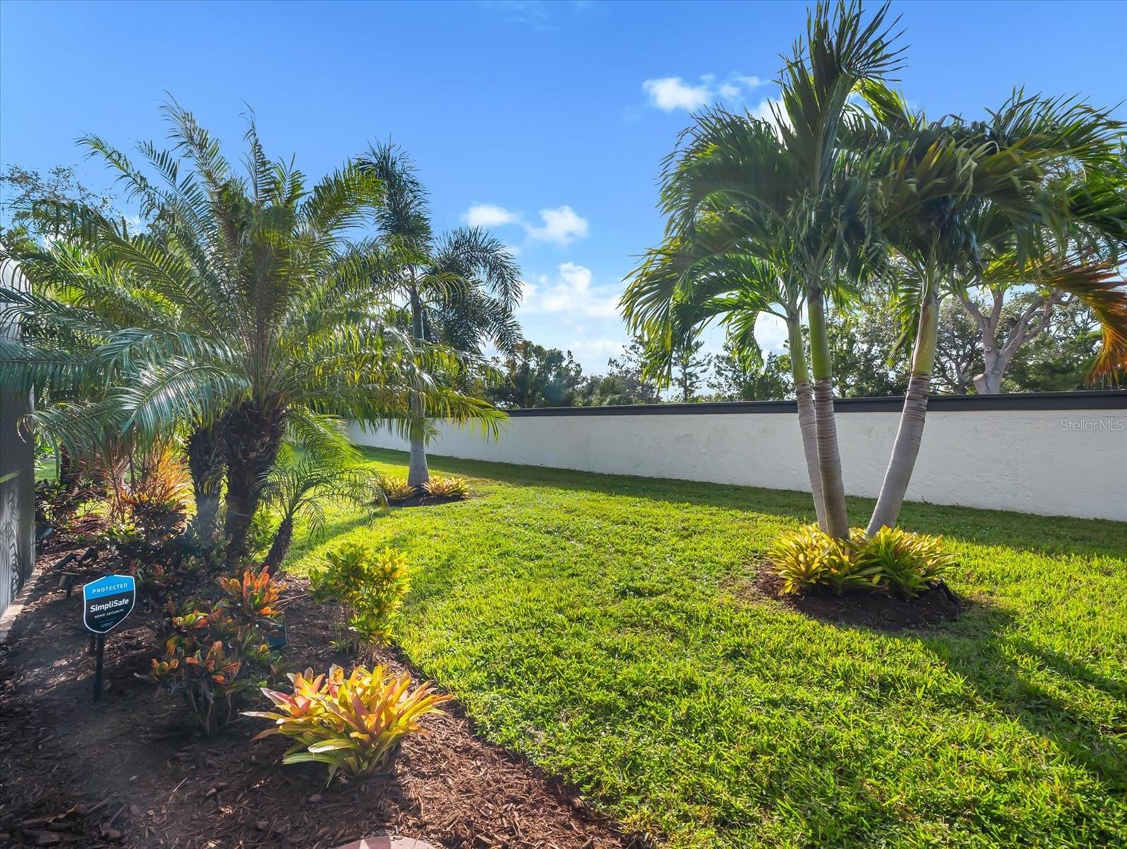 COVE POINTE - Residential