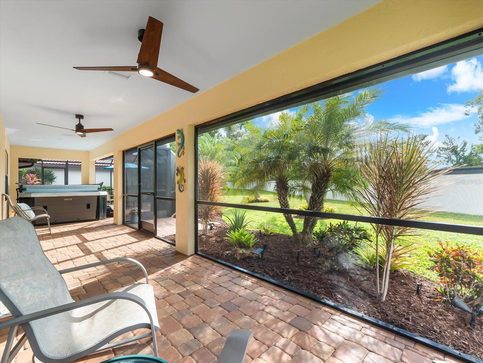 1905 TRADEWINDS CIRCLE