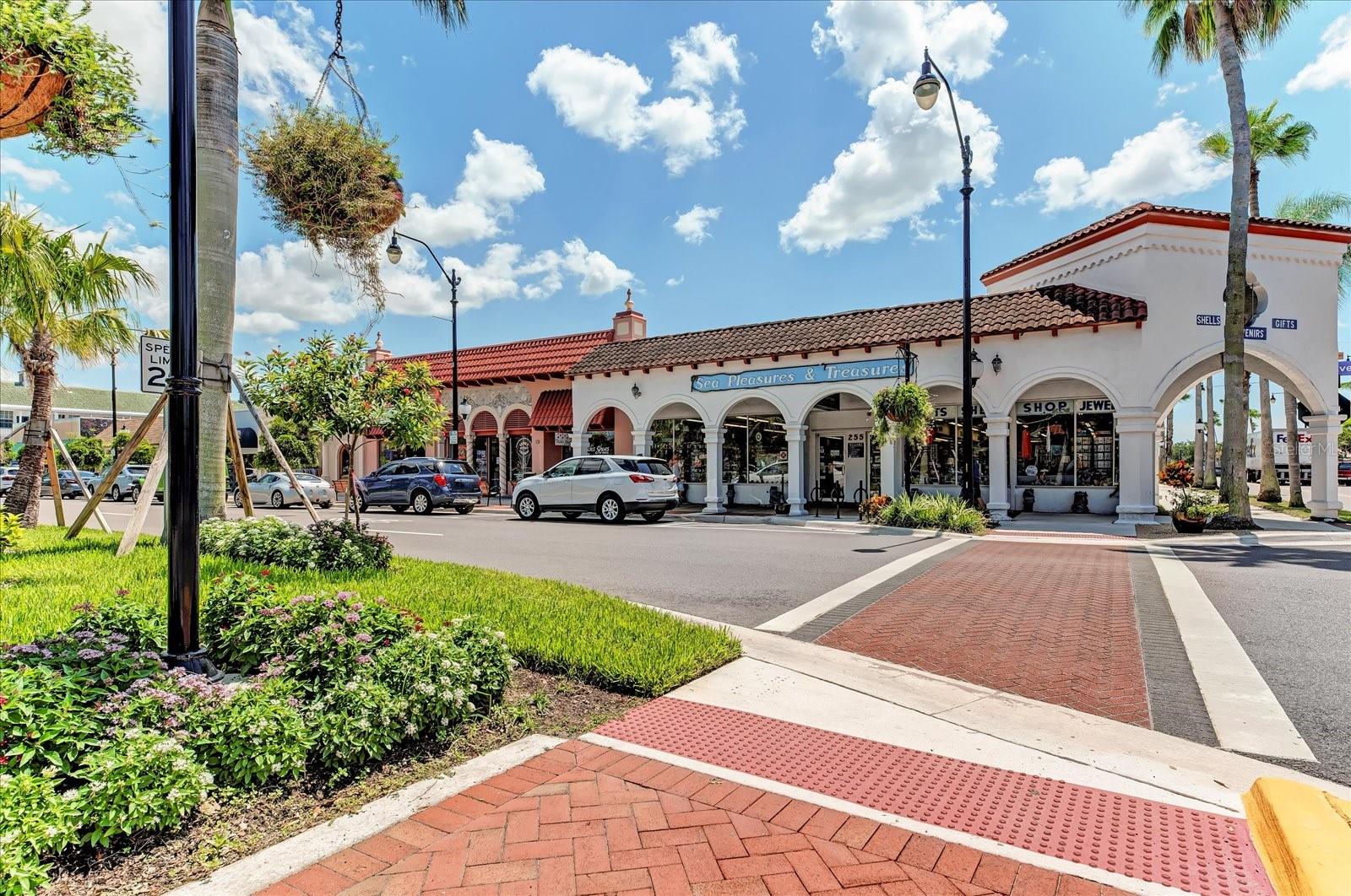 COVE POINTE - Residential