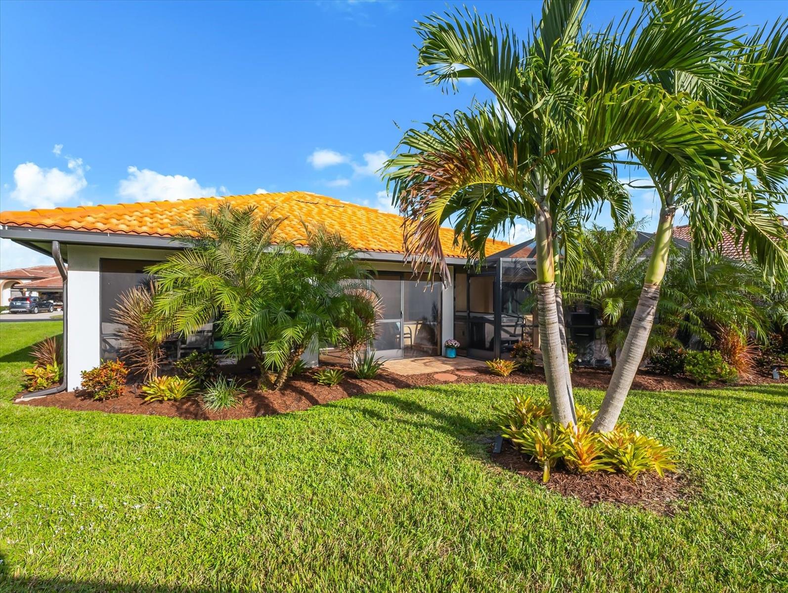 COVE POINTE - Residential