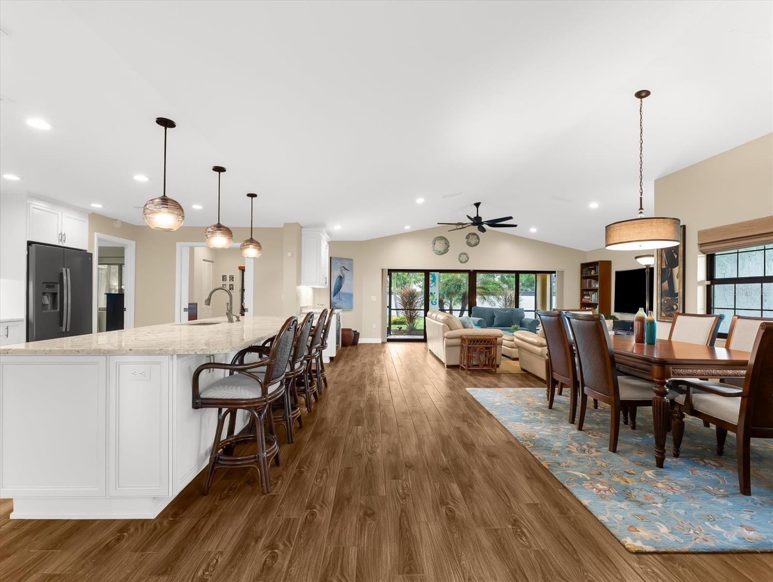 COVE POINTE - Residential