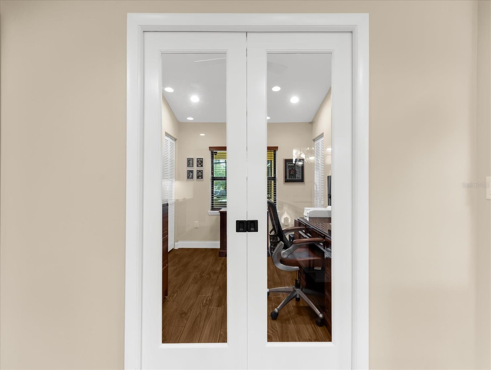 COVE POINTE - Residential