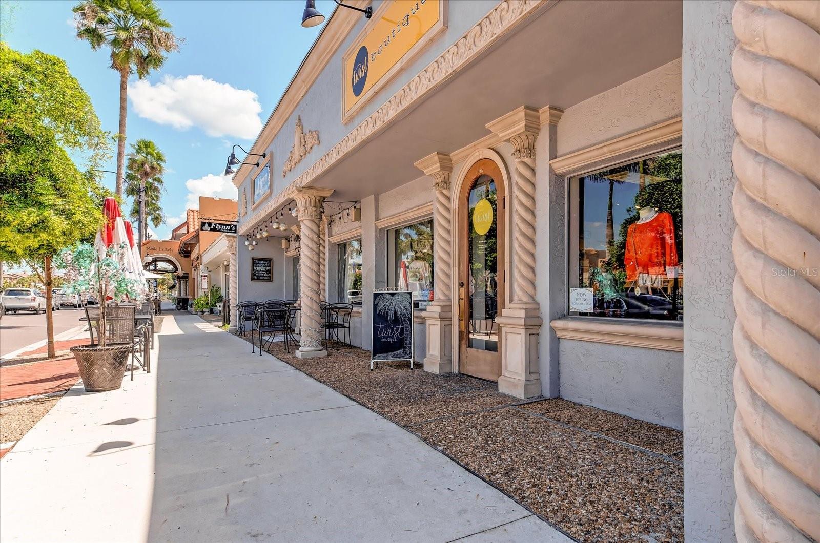 COVE POINTE - Residential