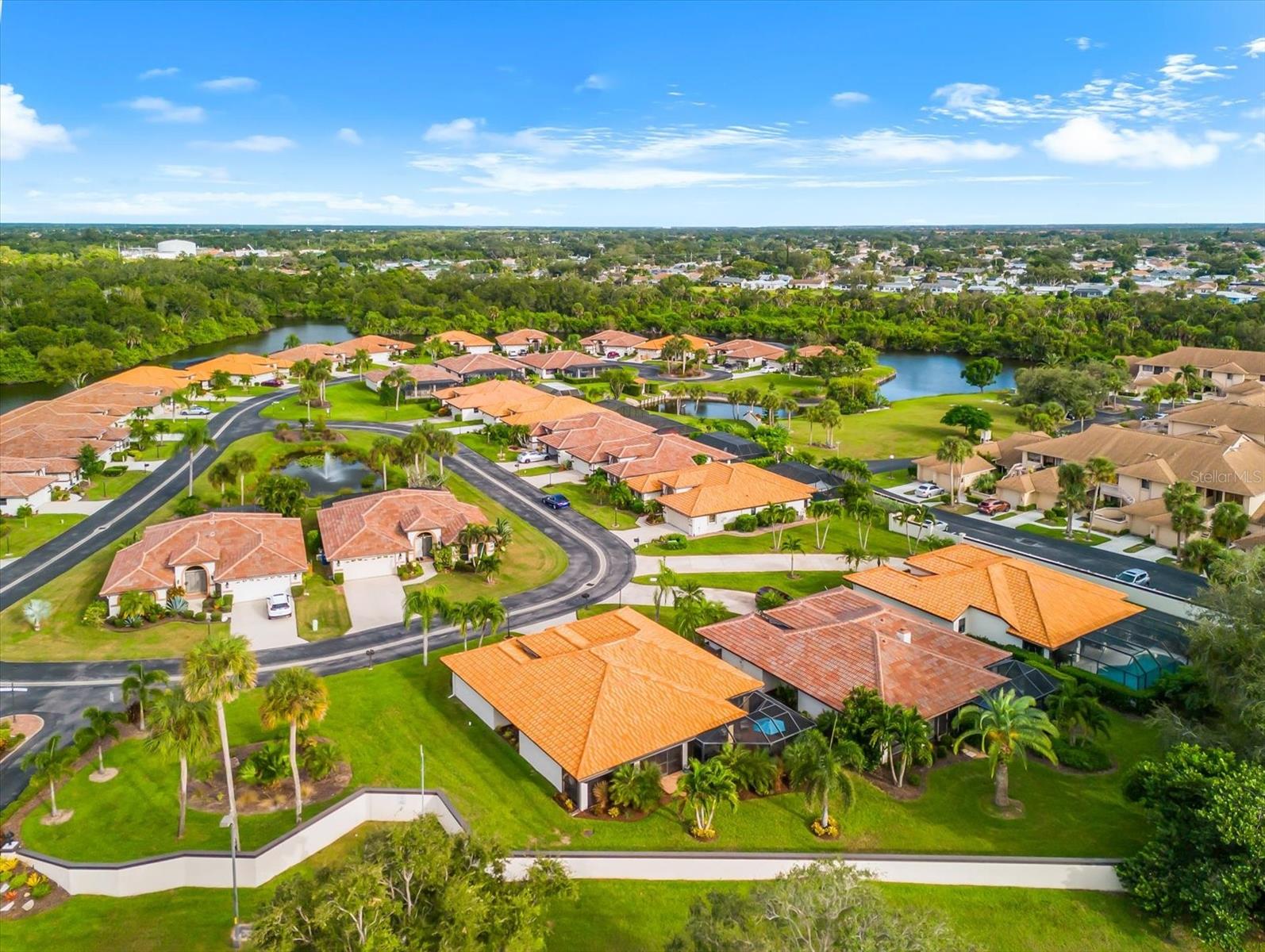COVE POINTE - Residential
