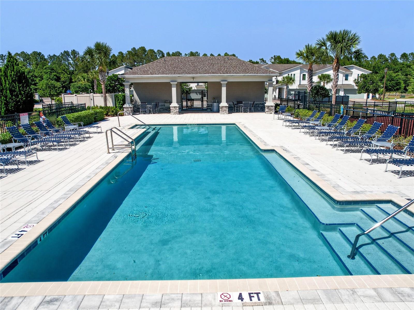 BELLA PARC TWNHMS - Residential