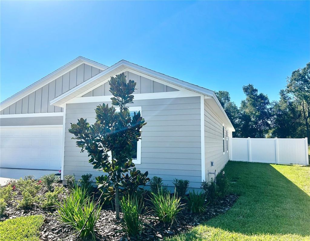 Photo of 1112 NW 48 Terrace, Ocala, FL 34482 (MLS # OM712676)