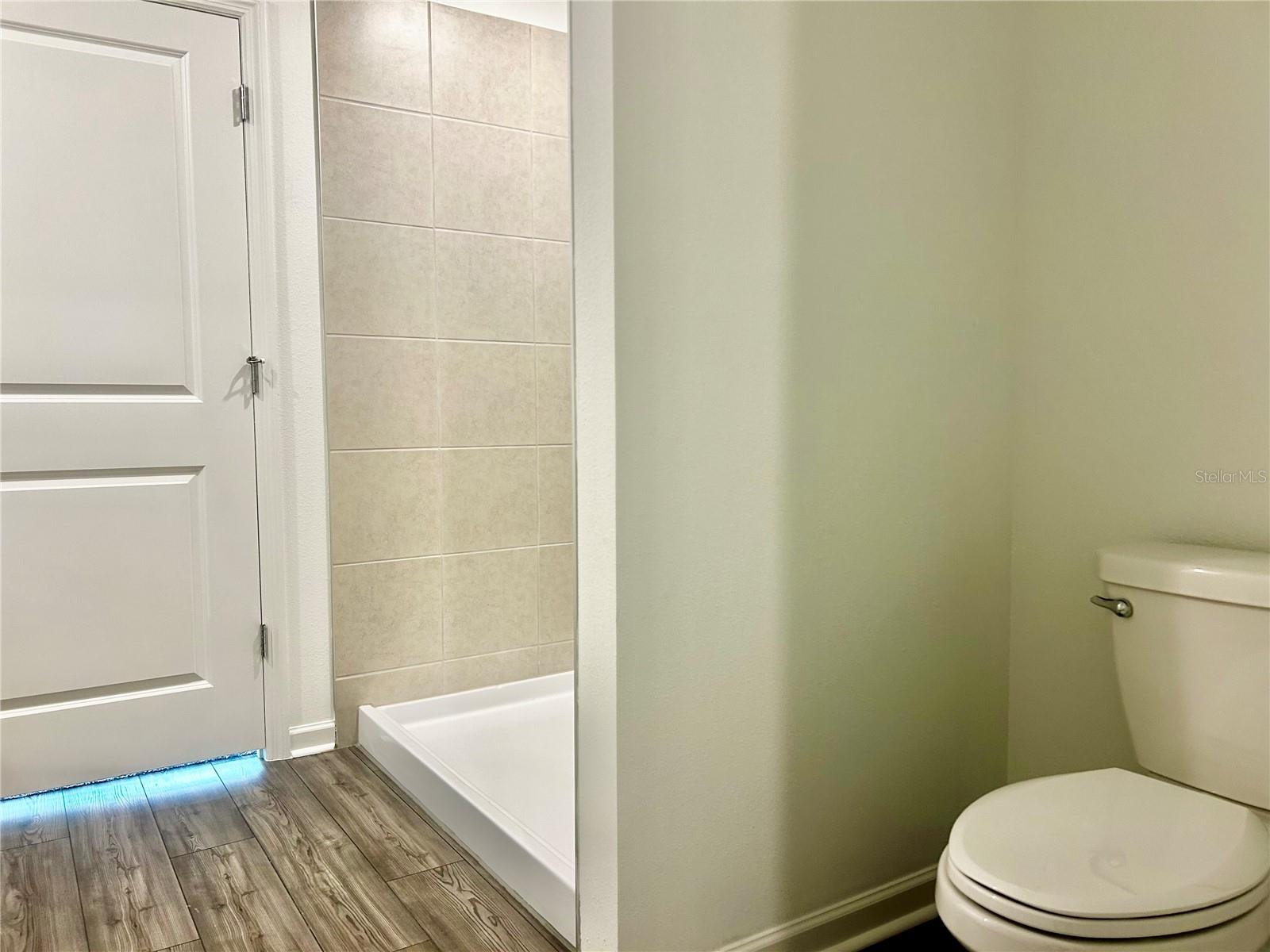 HEATH PRESERVE PH 1 & 2 - Residential Lease