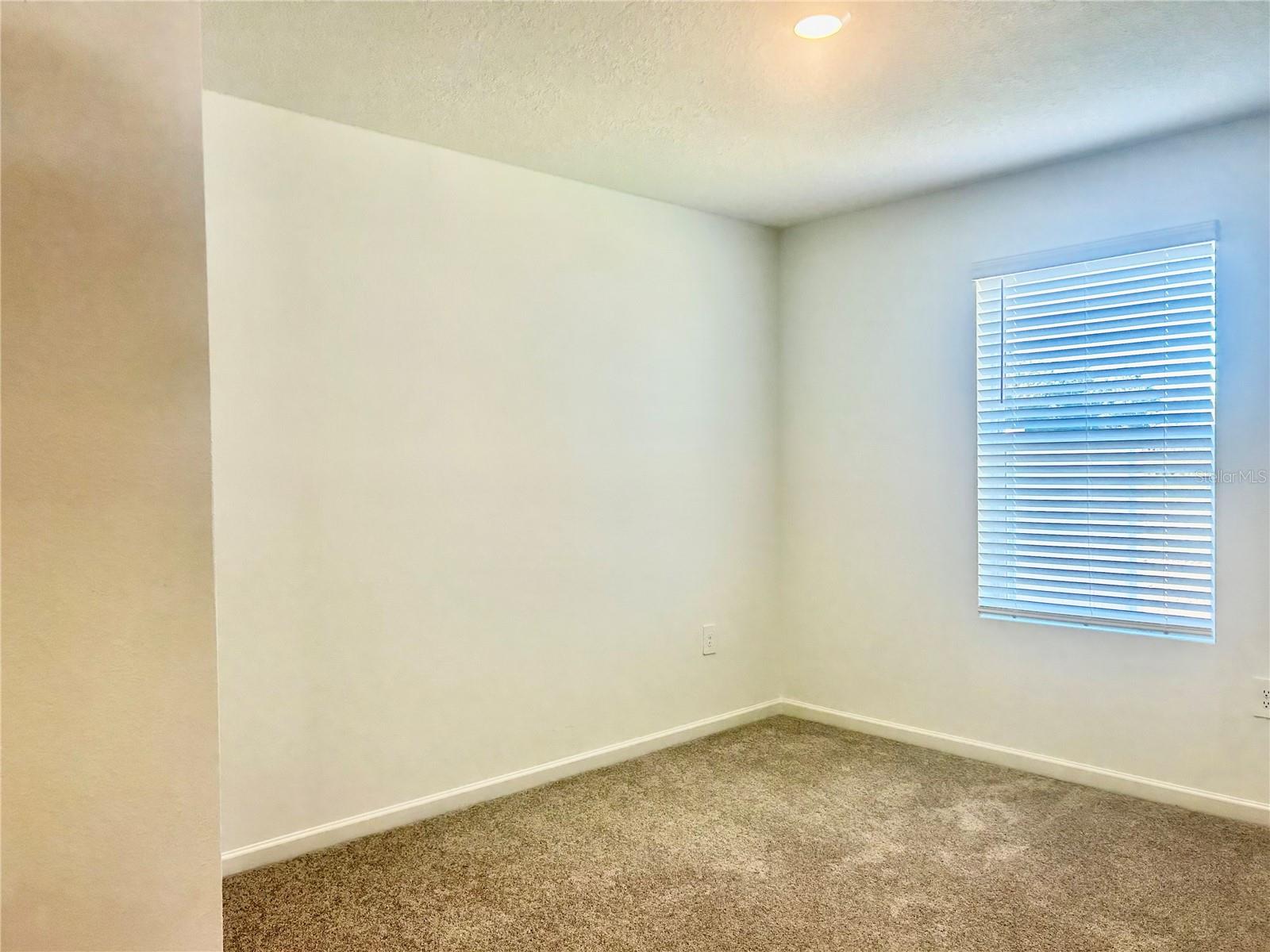 HEATH PRESERVE PH 1 & 2 - Residential Lease