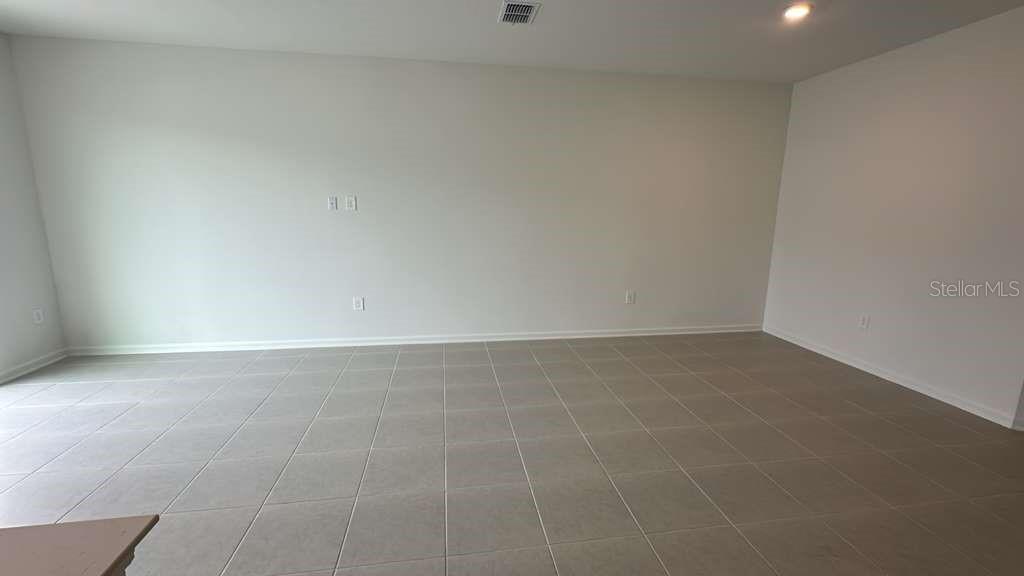 WELLNESS RDG PH 3 - Residential Lease