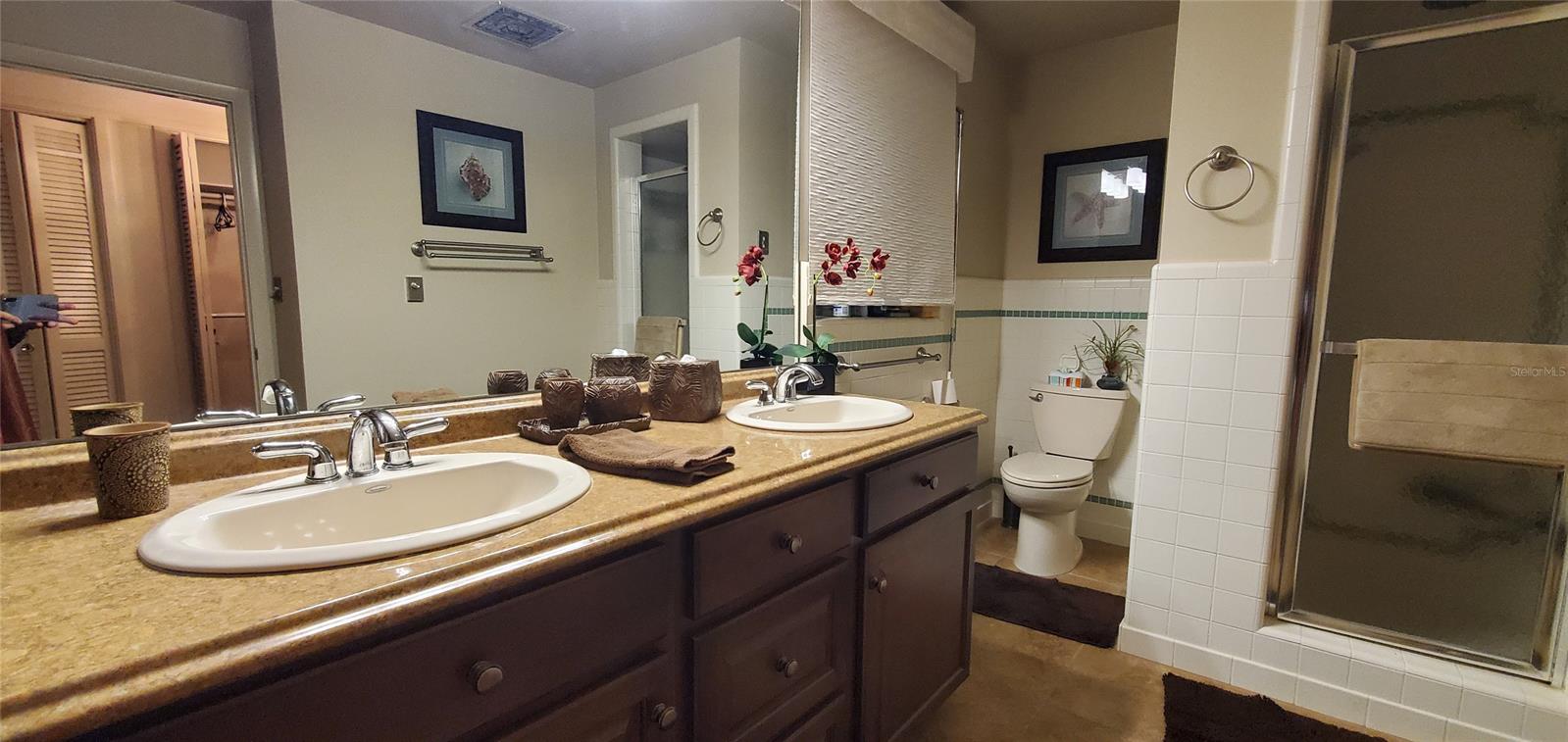 Venezia Unit 01 - Residential