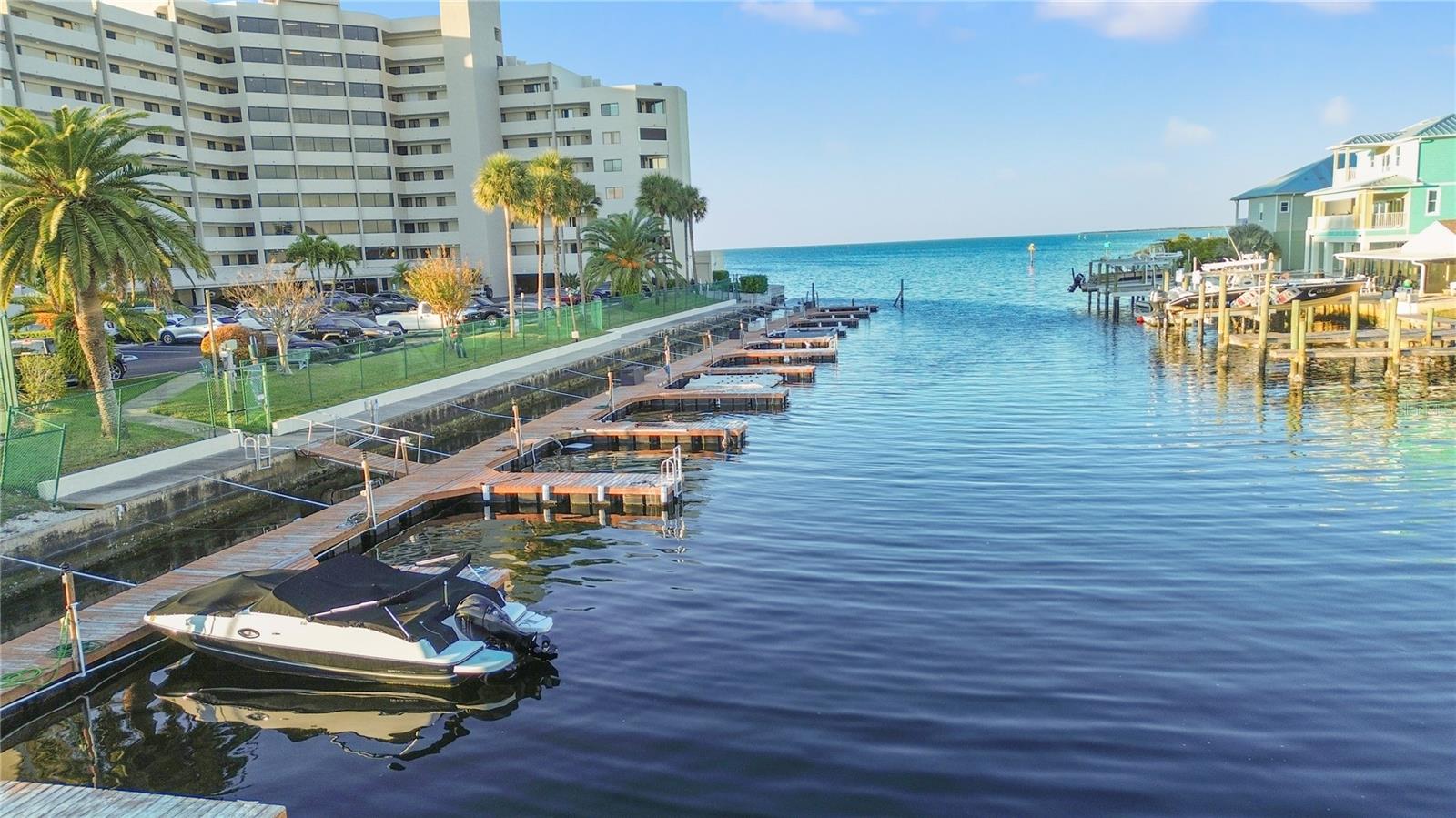 GULF ISLAND BEACH TENNIS - Residential