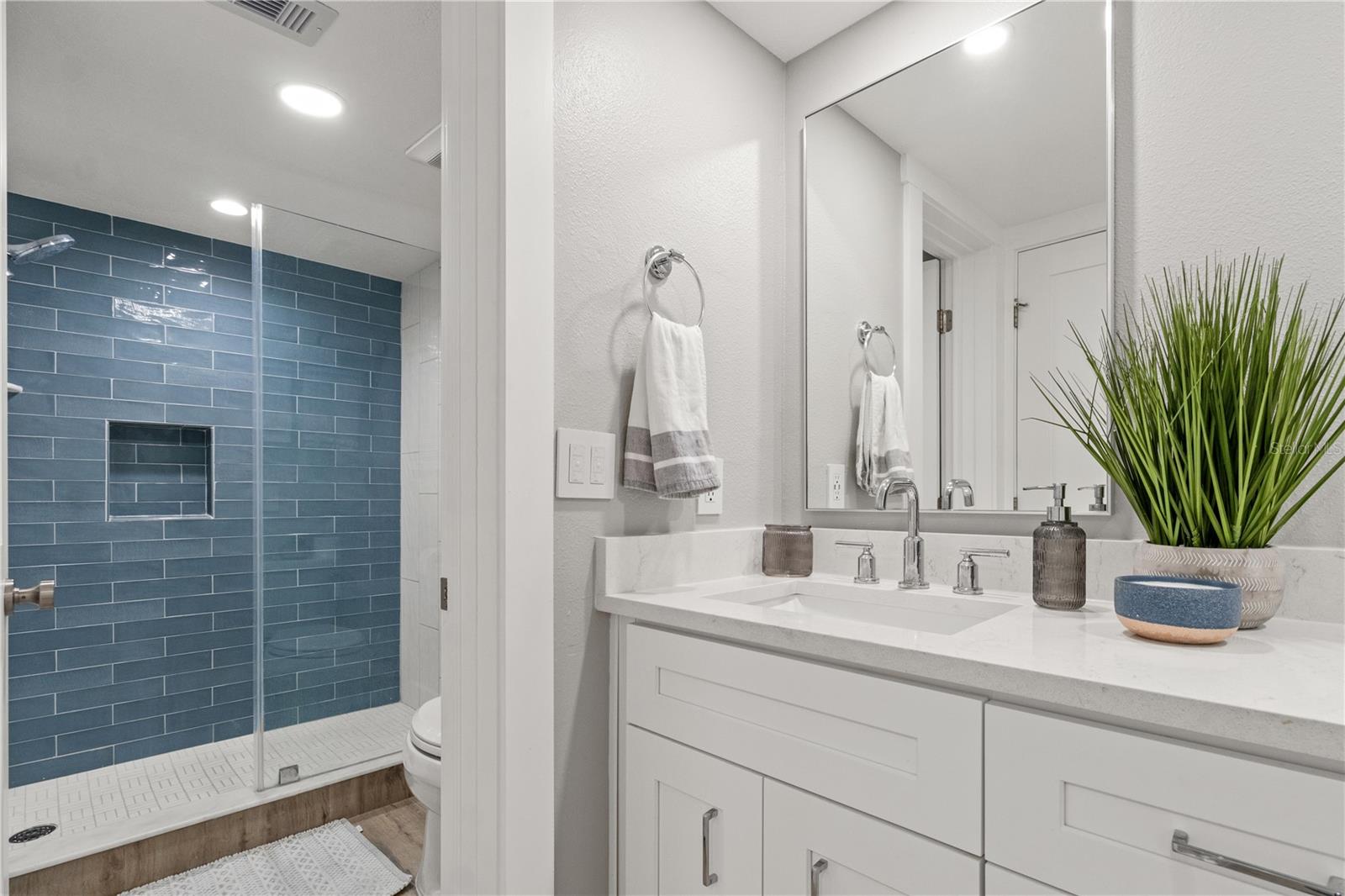 GULF ISLAND BEACH TENNIS - Residential