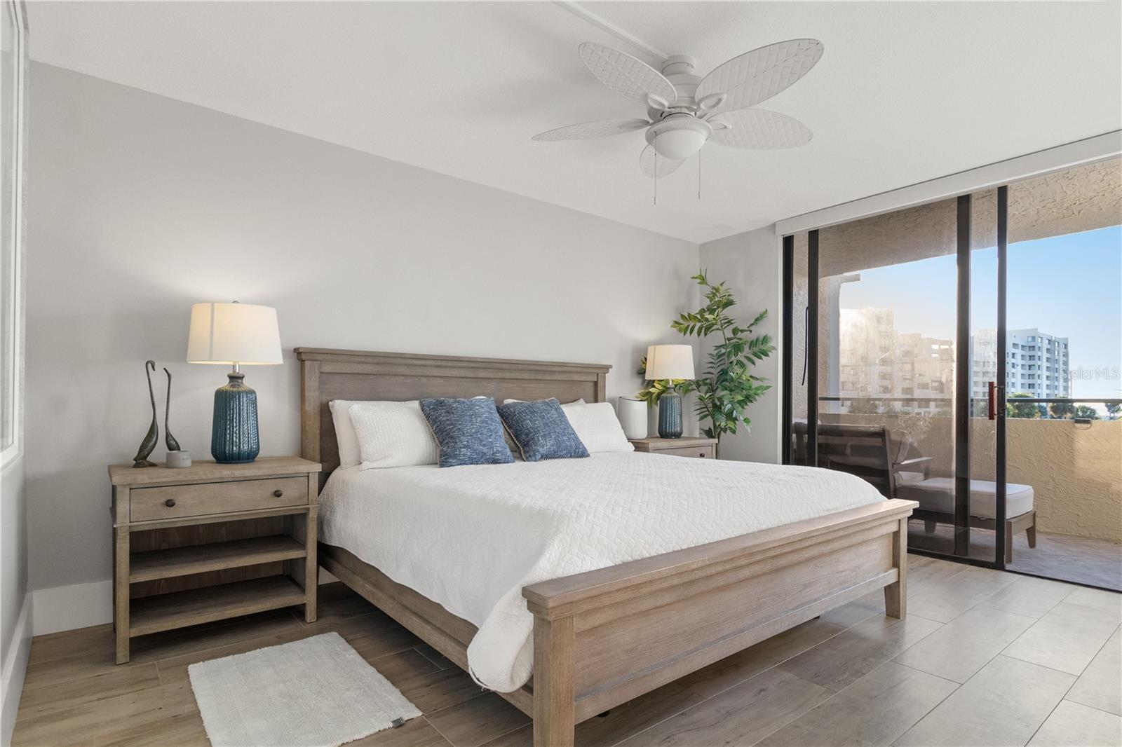 GULF ISLAND BEACH TENNIS - Residential