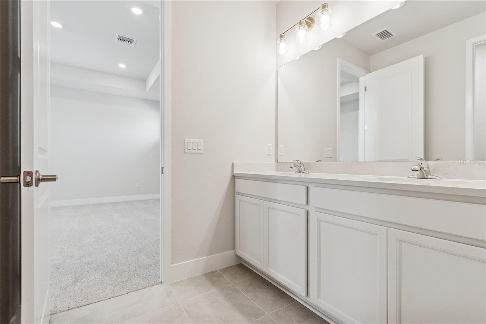 VISTERA OF VENICE - Residential