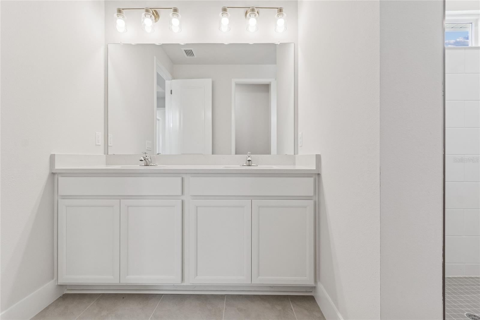 VISTERA OF VENICE - Residential