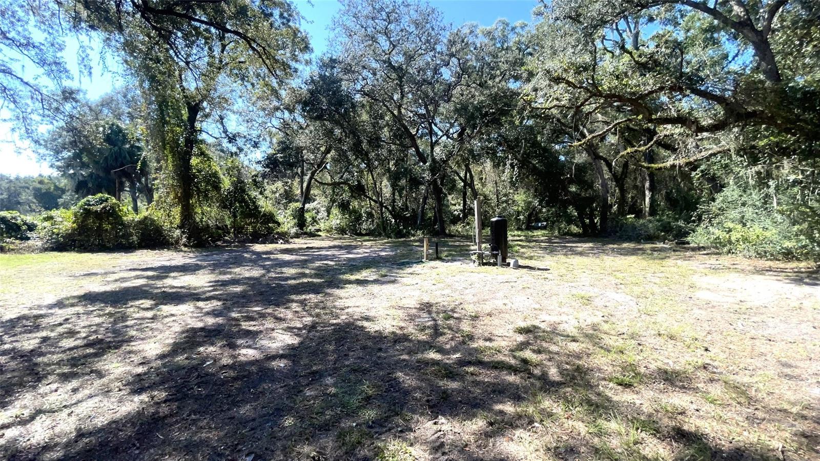 03-12-14 0001.00 ACRES TRACT IN SE1/4 OF NE1/4 OR - Residential