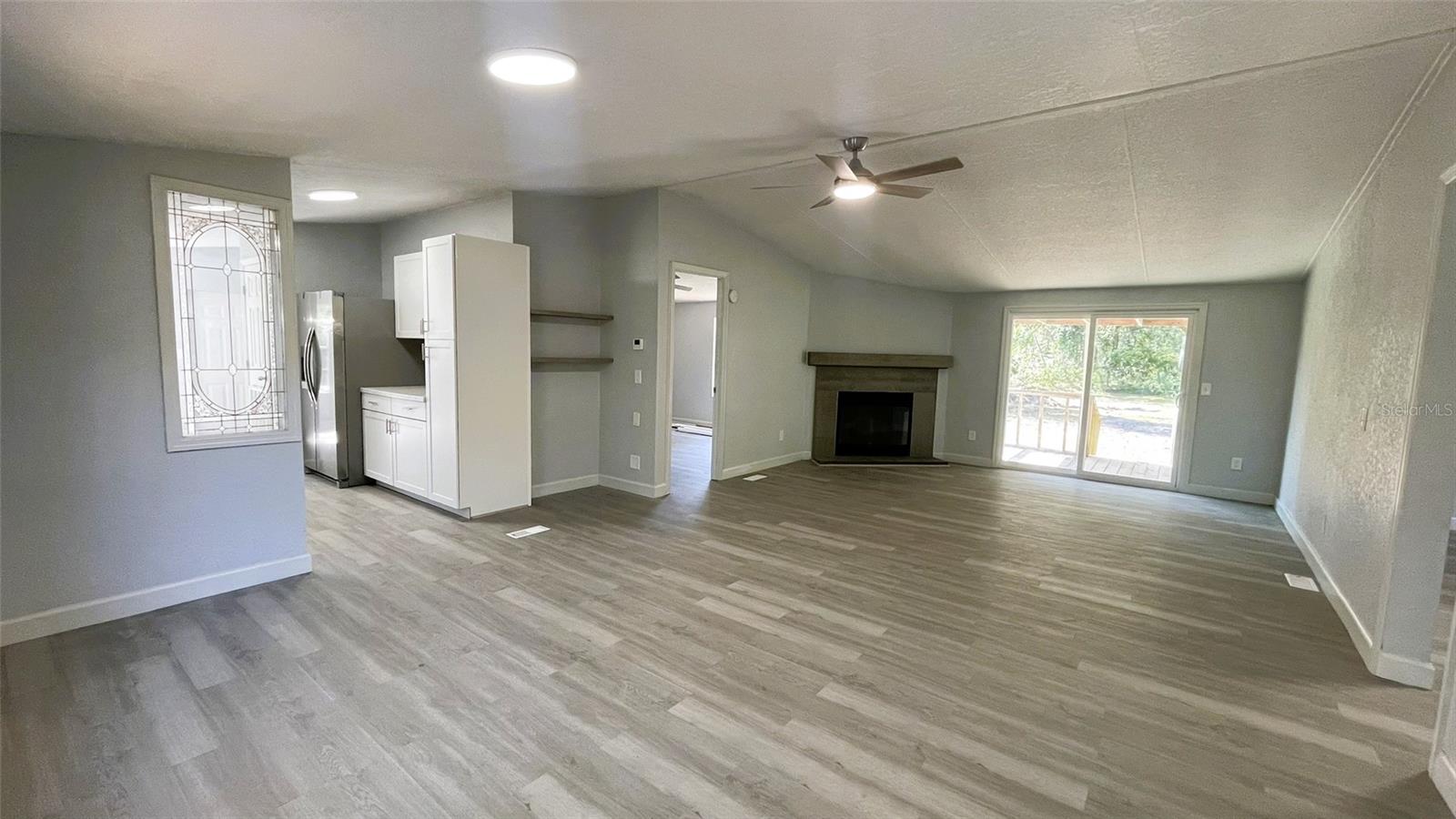 03-12-14 0001.00 ACRES TRACT IN SE1/4 OF NE1/4 OR - Residential