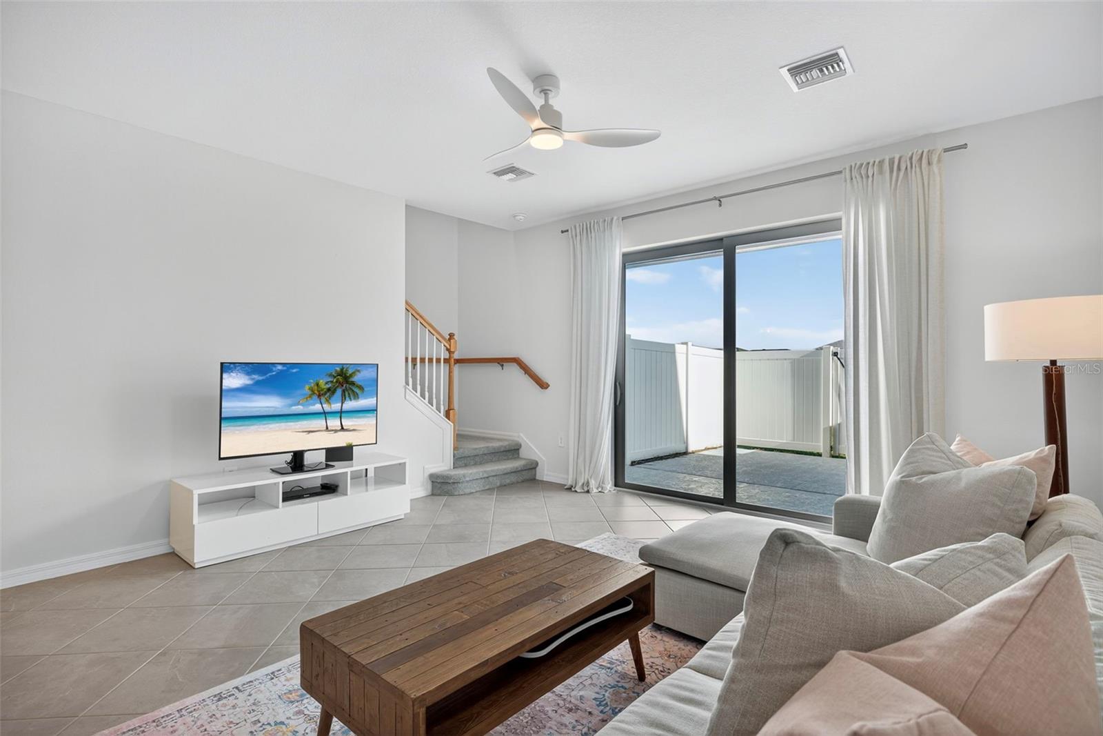 TUCKERS COVE - Residential