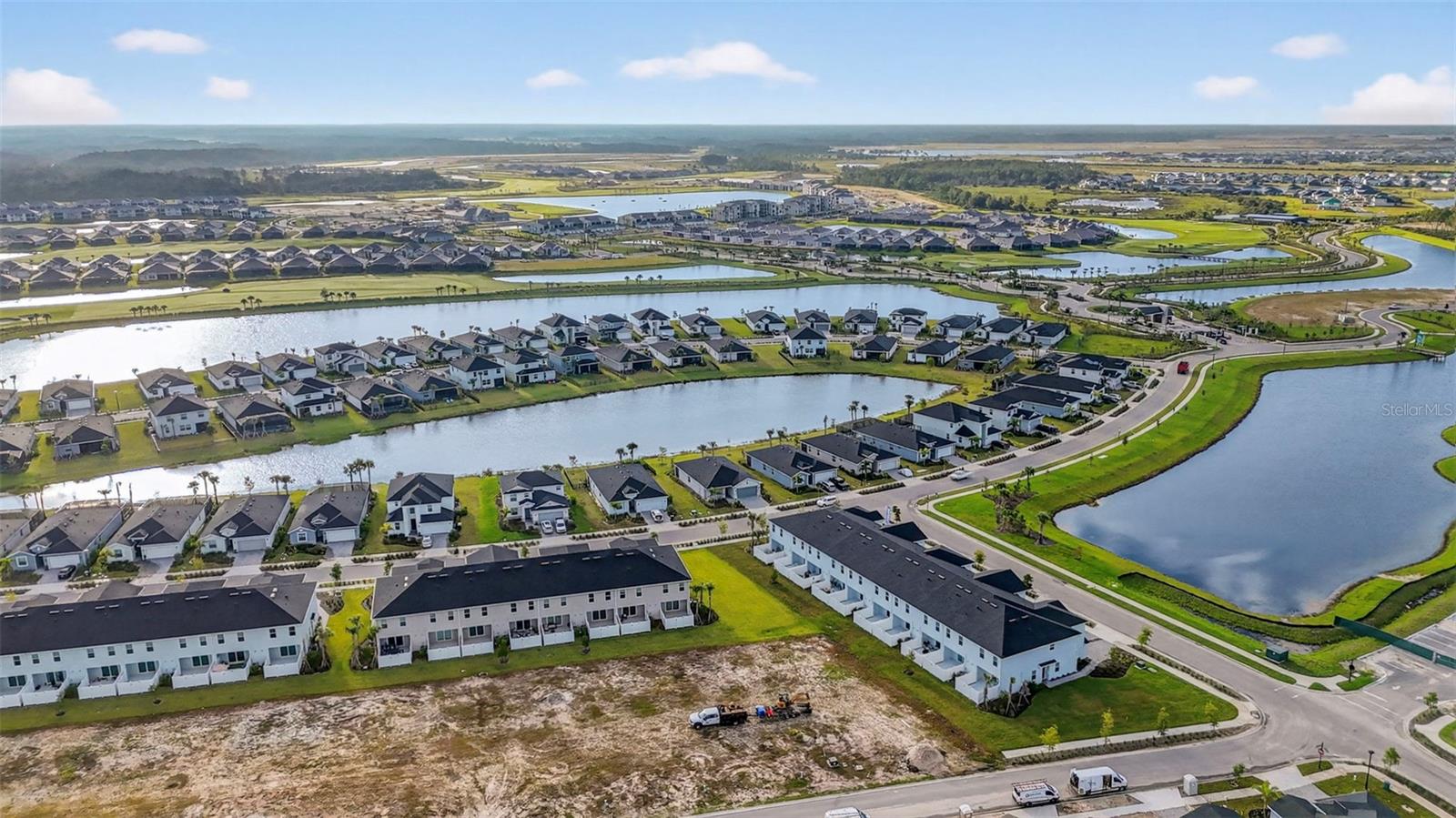TUCKERS COVE - Residential