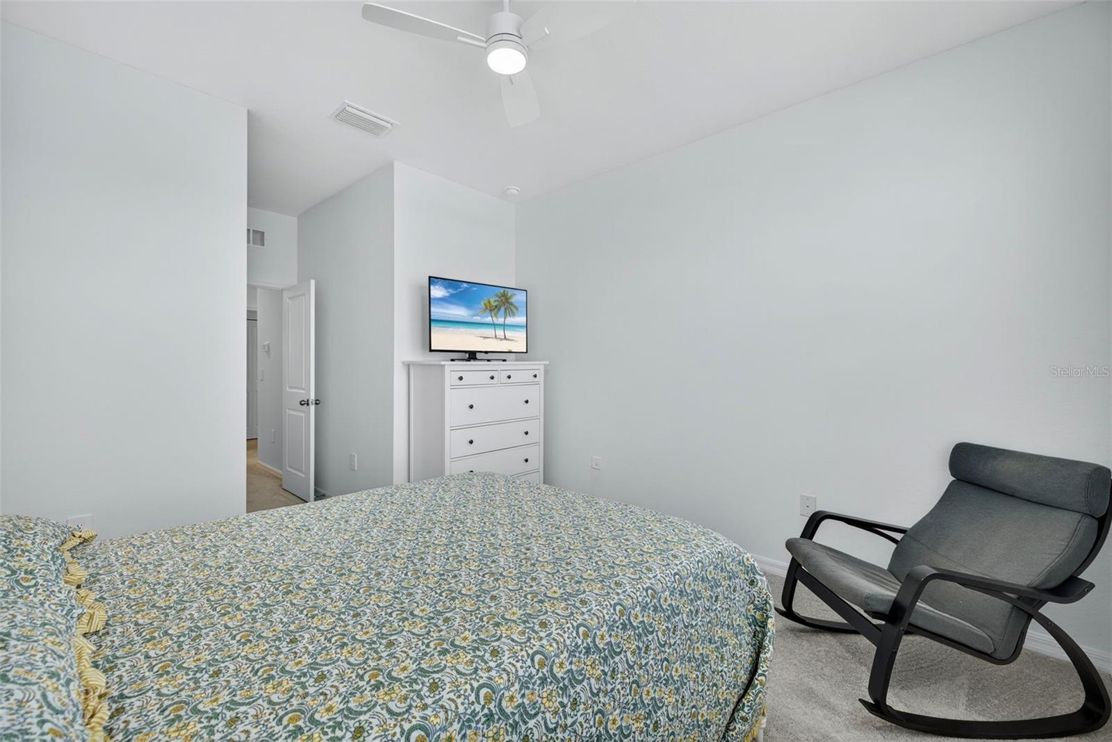 TUCKERS COVE - Residential