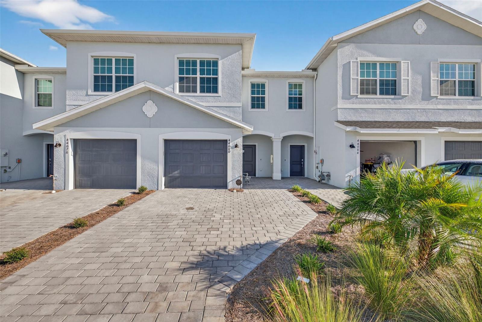 TUCKERS COVE - Residential