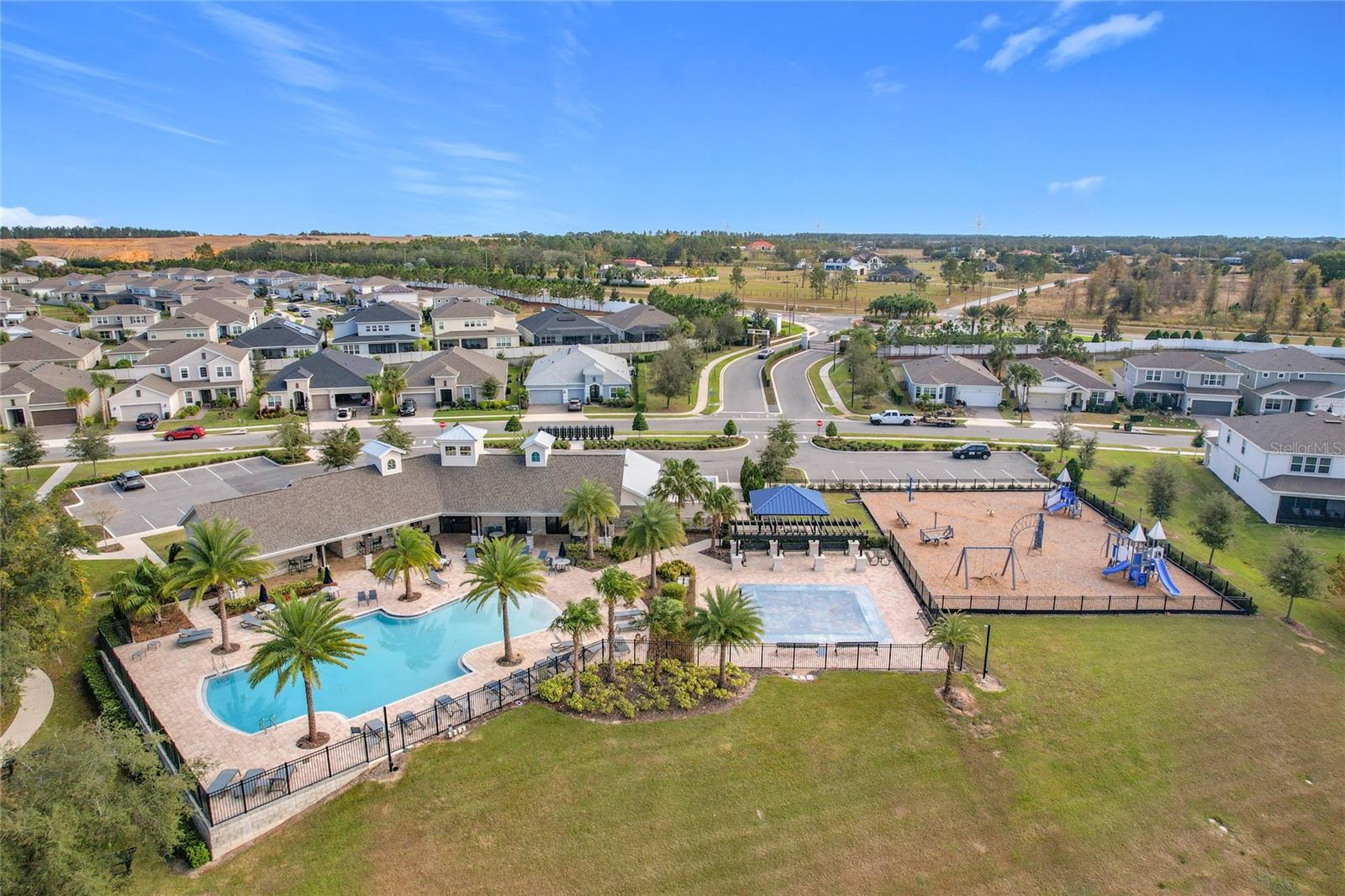 ESTS/LAKEVIEW PRESERVE - Residential Lease