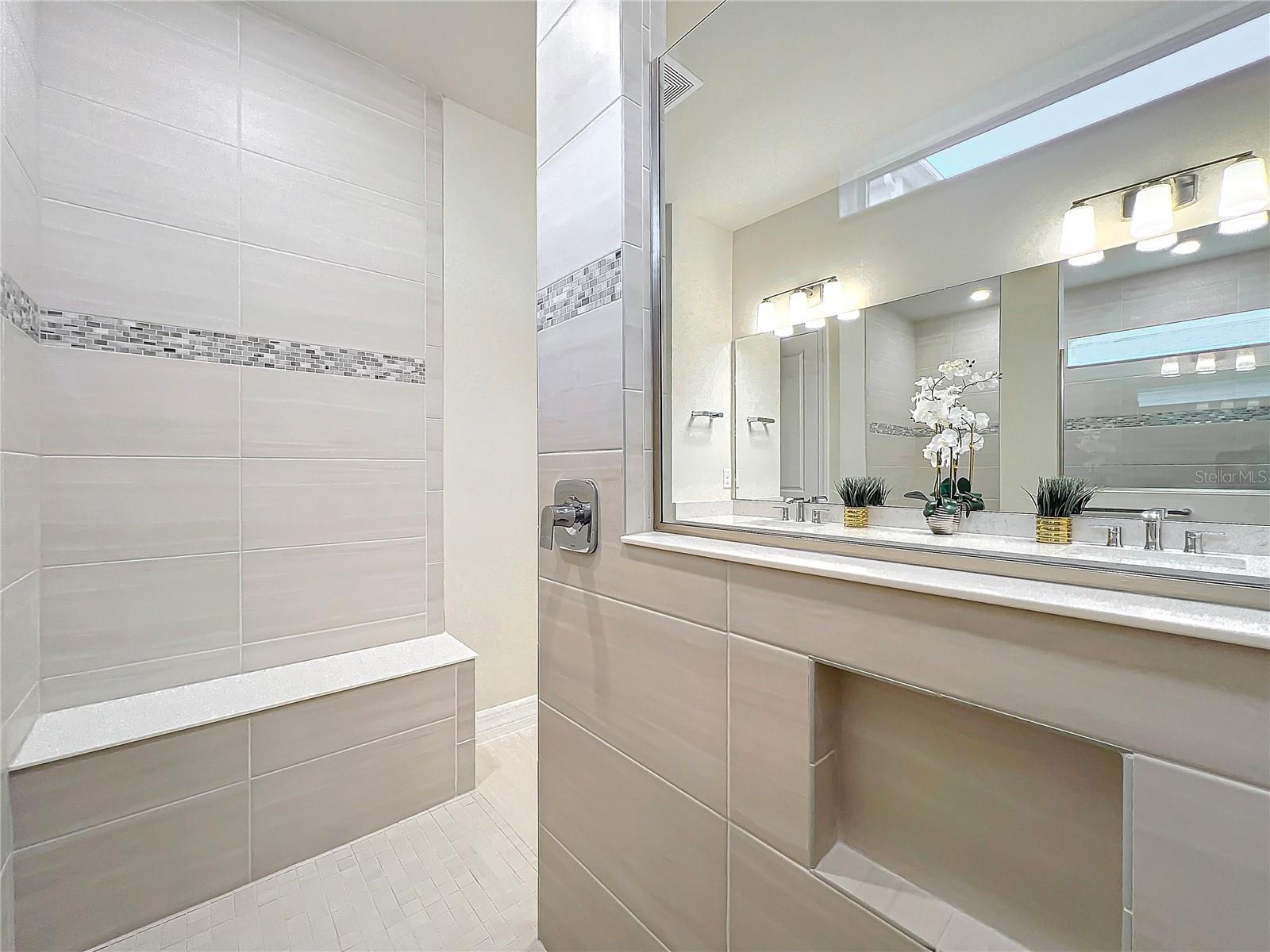 ESTS/LAKEVIEW PRESERVE - Residential Lease