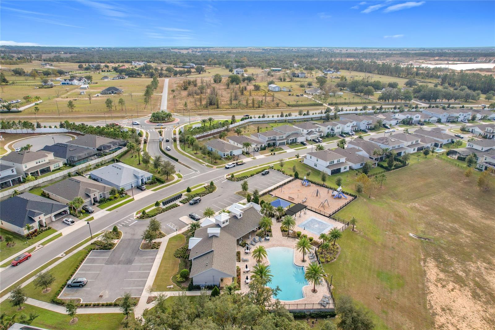 ESTS/LAKEVIEW PRESERVE - Residential Lease