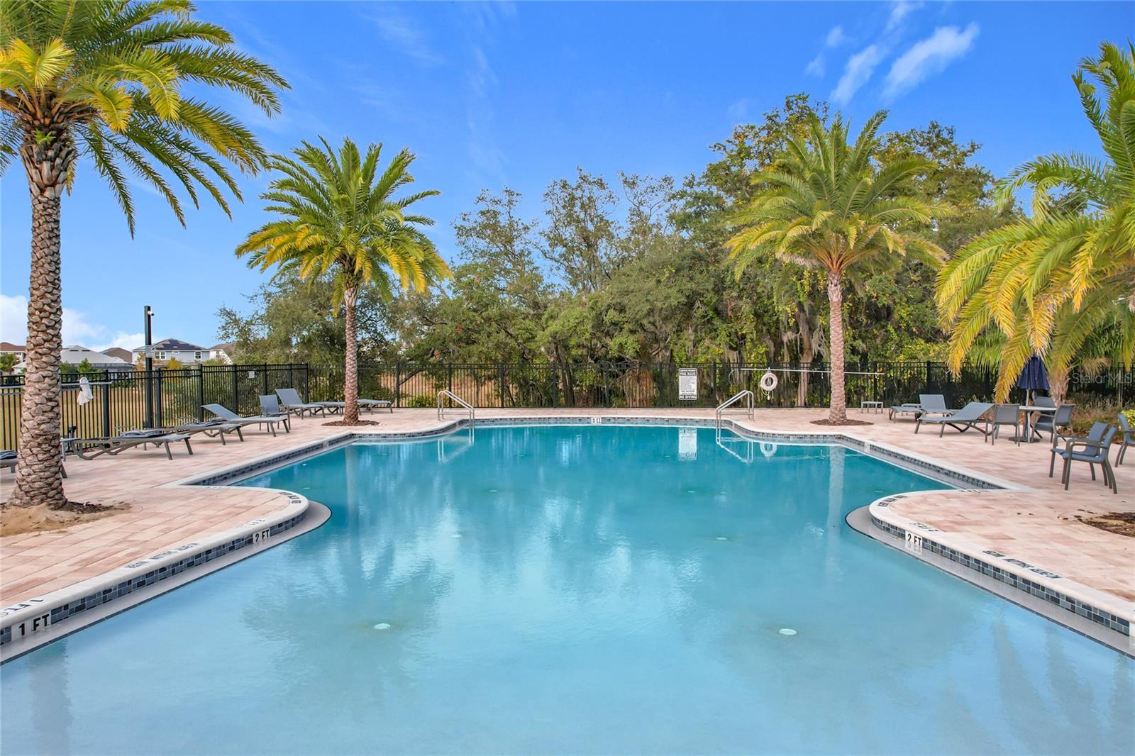 ESTS/LAKEVIEW PRESERVE - Residential Lease