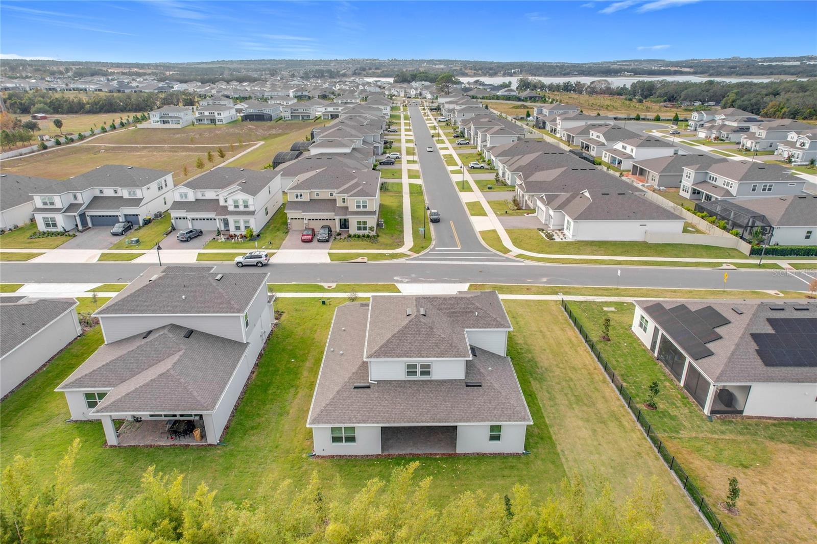 ESTS/LAKEVIEW PRESERVE - Residential Lease