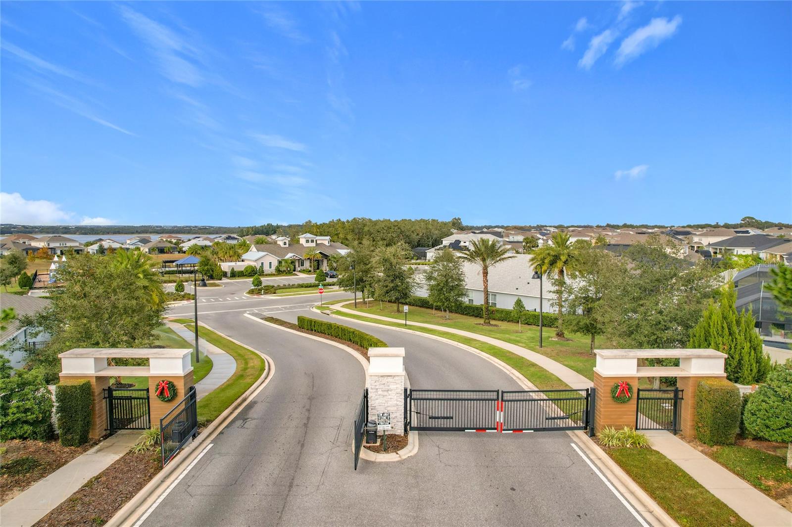 ESTS/LAKEVIEW PRESERVE - Residential Lease