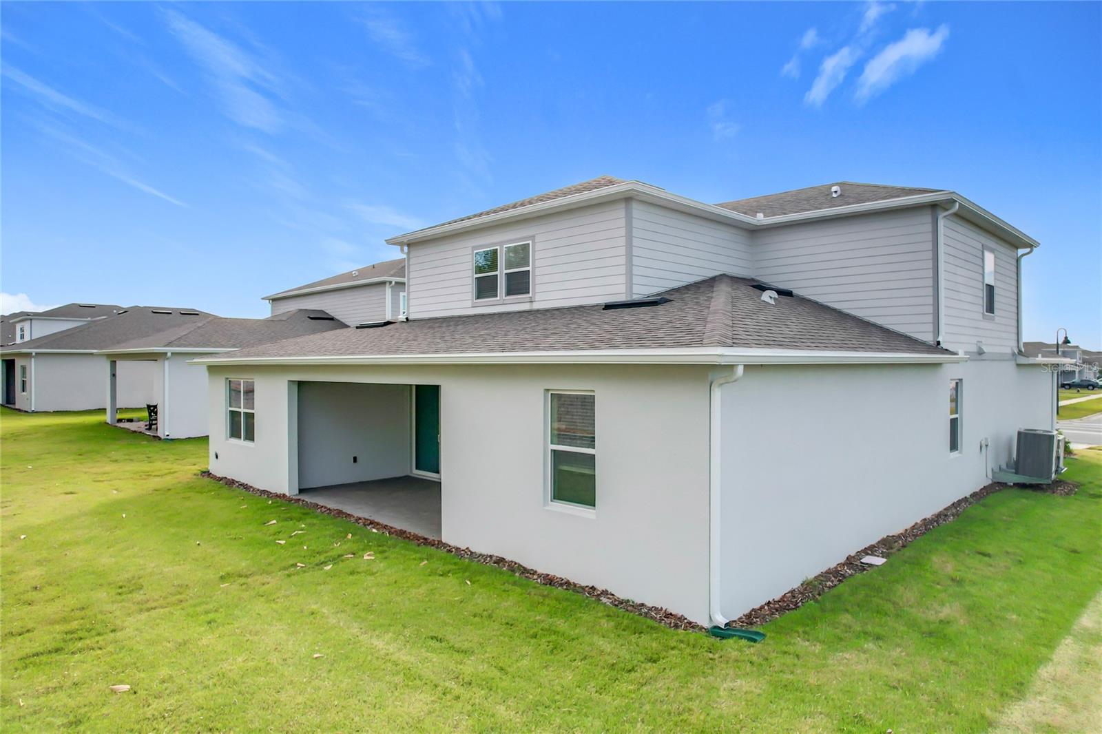 ESTS/LAKEVIEW PRESERVE - Residential Lease