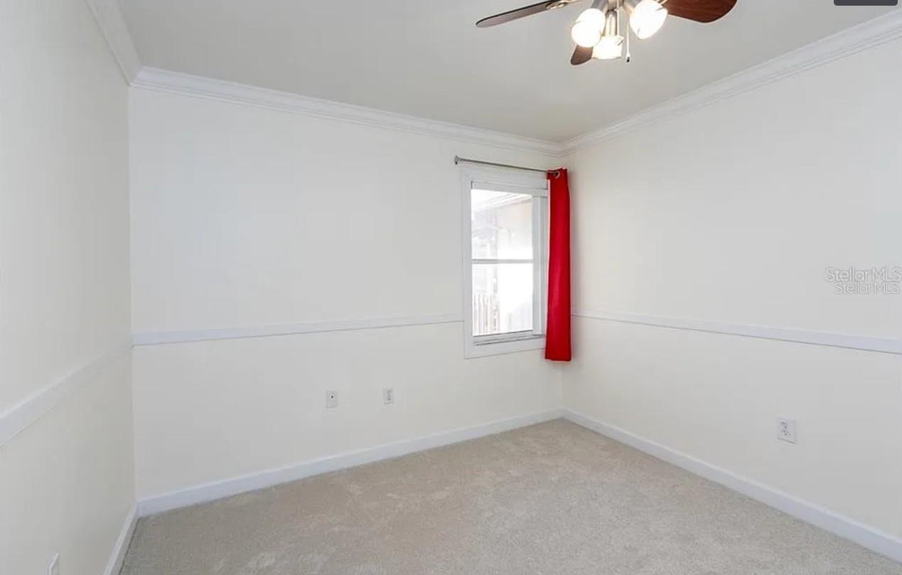 RAMBLEWOOD ACRES - Residential Lease