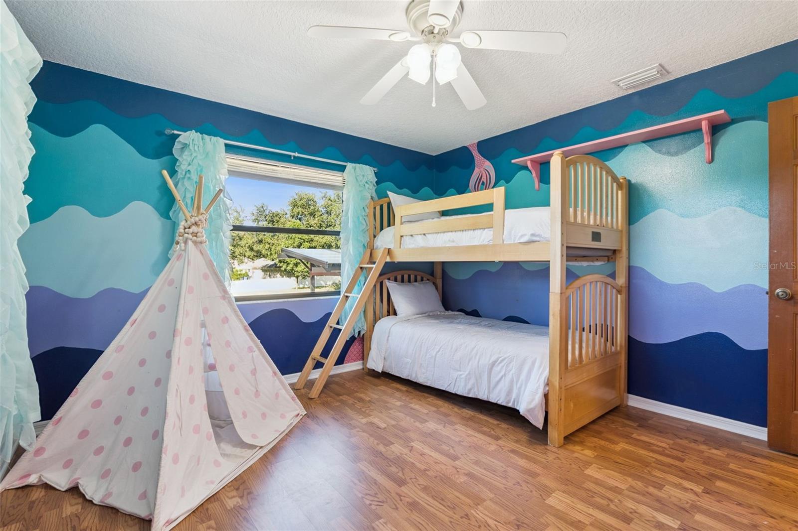 WINDMEADOW FARMS - Residential