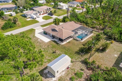 A home in PORT CHARLOTTE