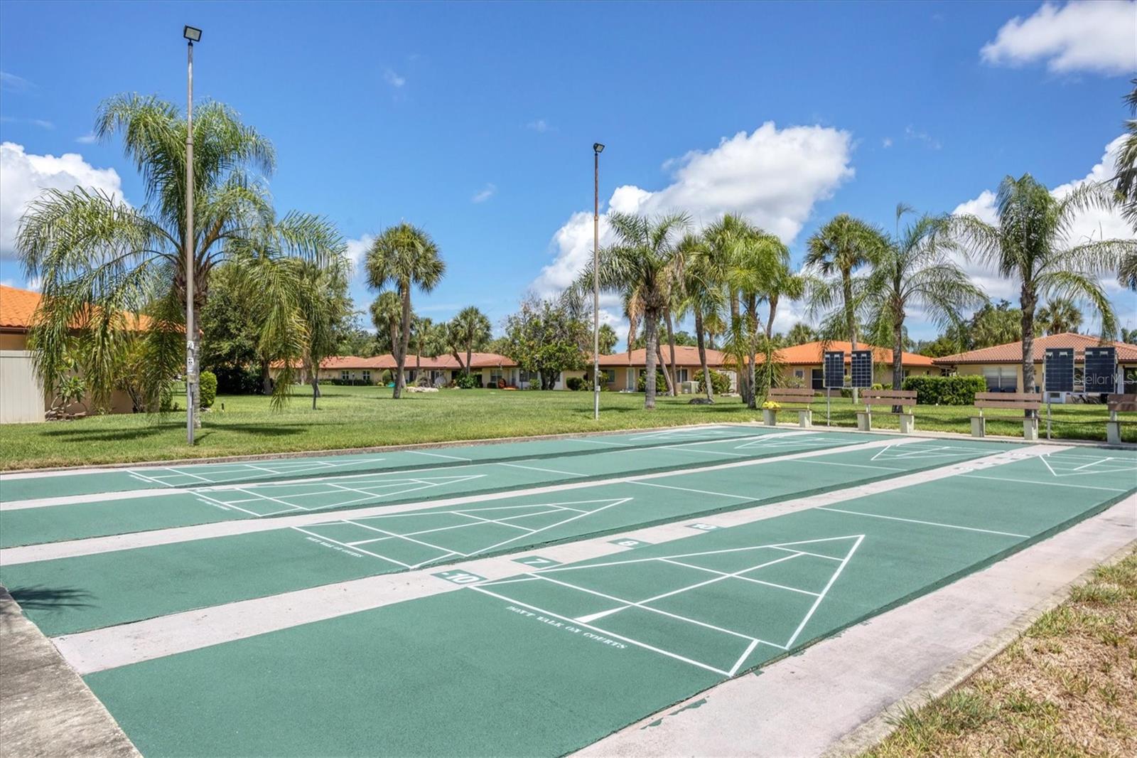 CAMBRIDGE VILLAGE - Residential