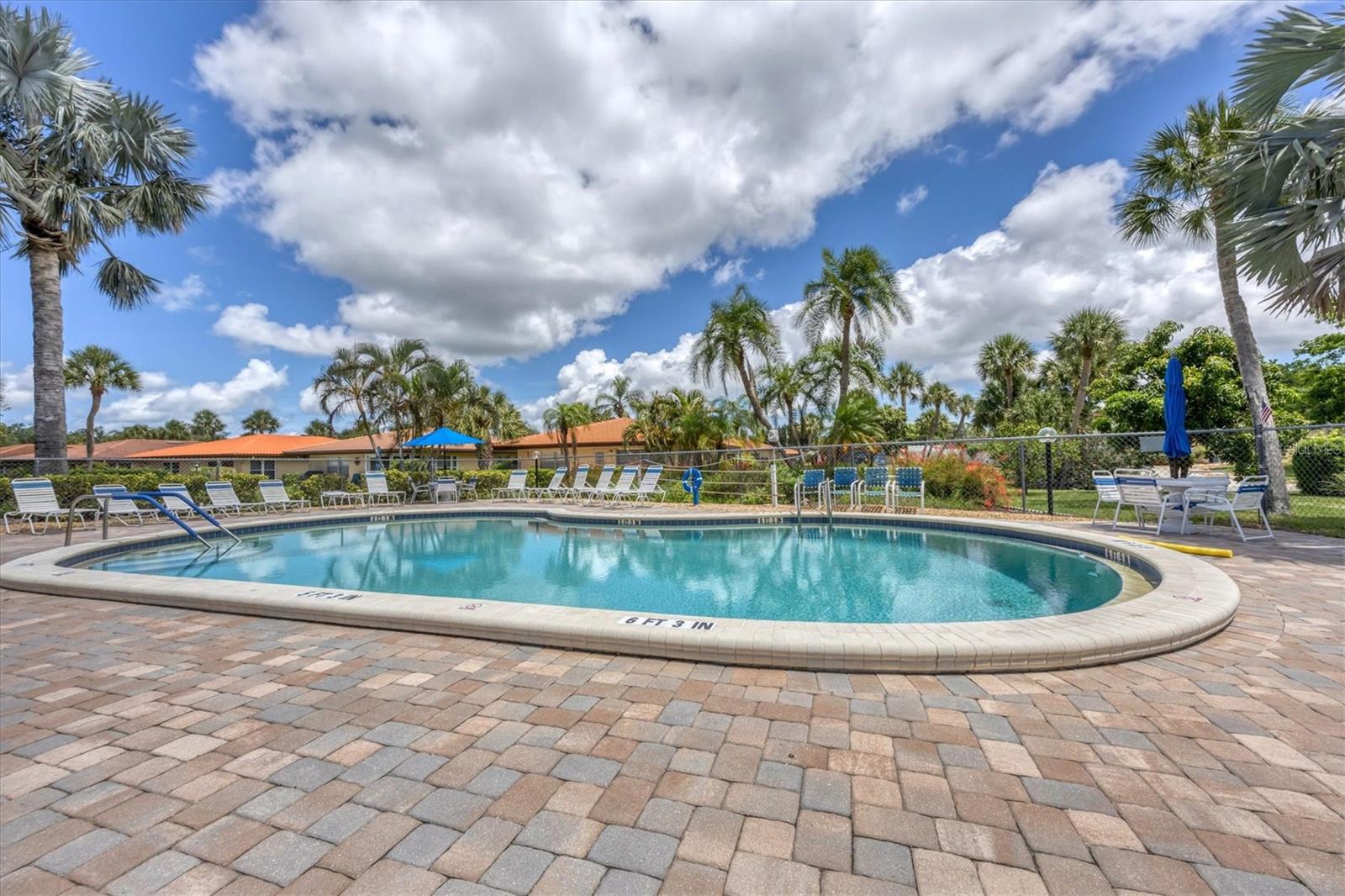 CAMBRIDGE VILLAGE - Residential