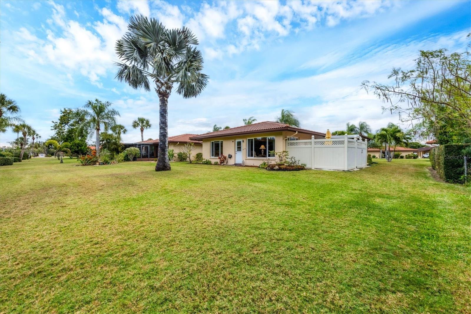 CAMBRIDGE VILLAGE - Residential