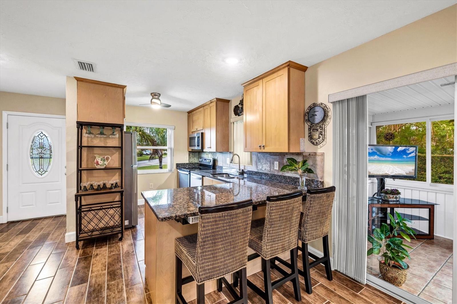 CAMBRIDGE VILLAGE - Residential