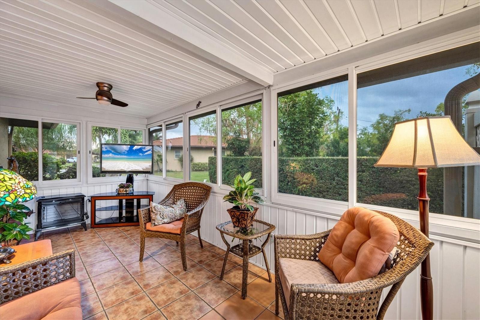 CAMBRIDGE VILLAGE - Residential