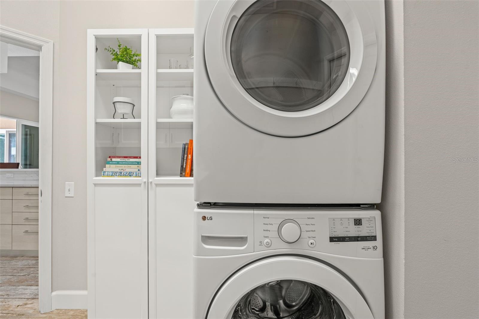 PINE MEADOW PH III - Residential Lease