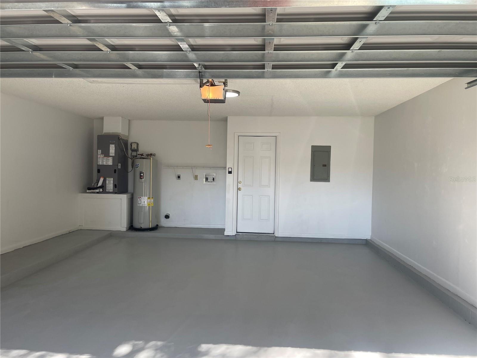 PLANTATION ESTATES UNIT 8 - Residential